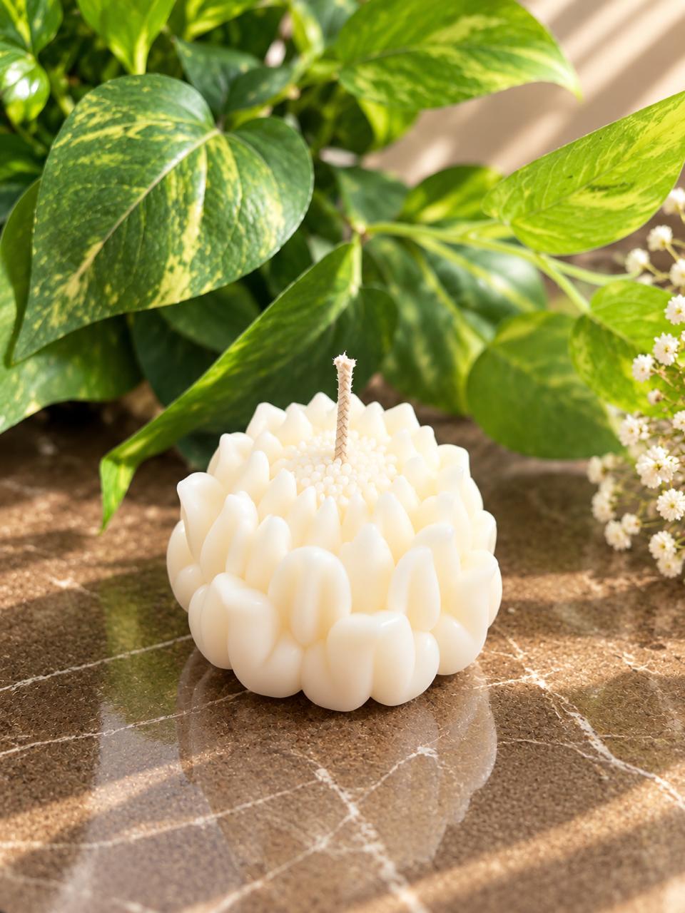 Lotus Bud Candle