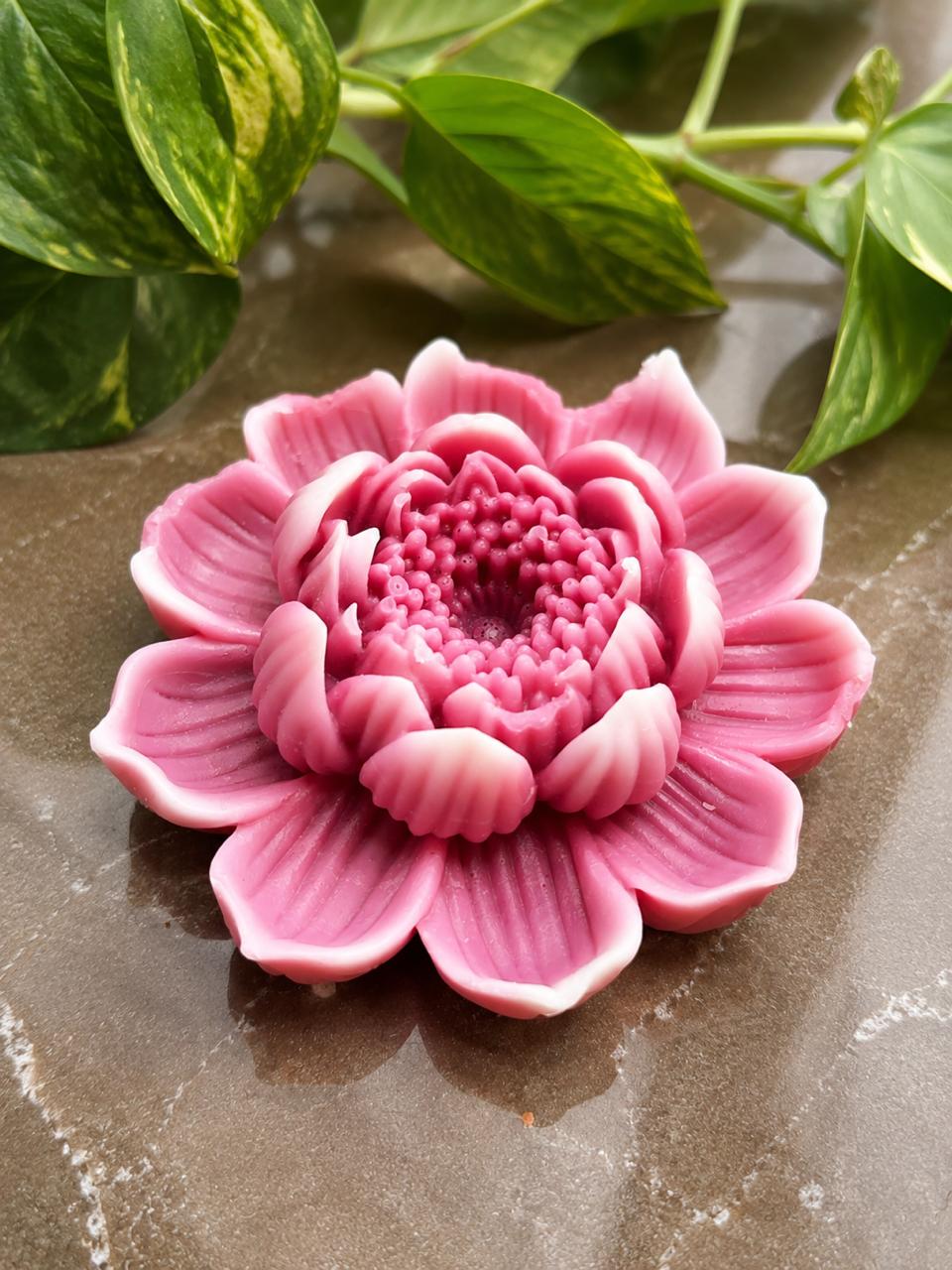 Lotus Bloom Candle